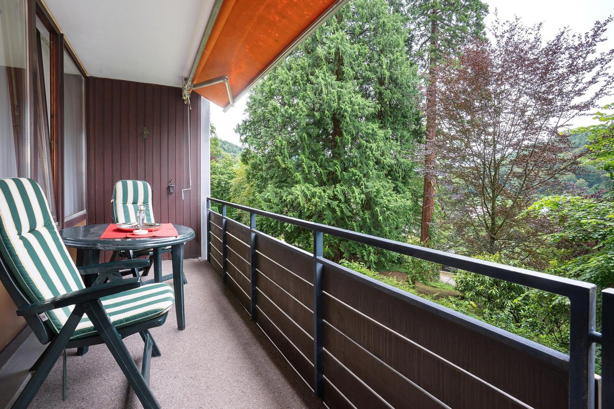 Ferienwohnung Adrion Bad Herrenalb Exteriör bild